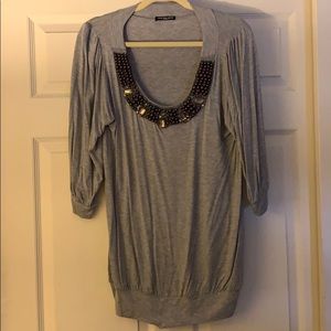 Cha cha vente - M - Grey top
